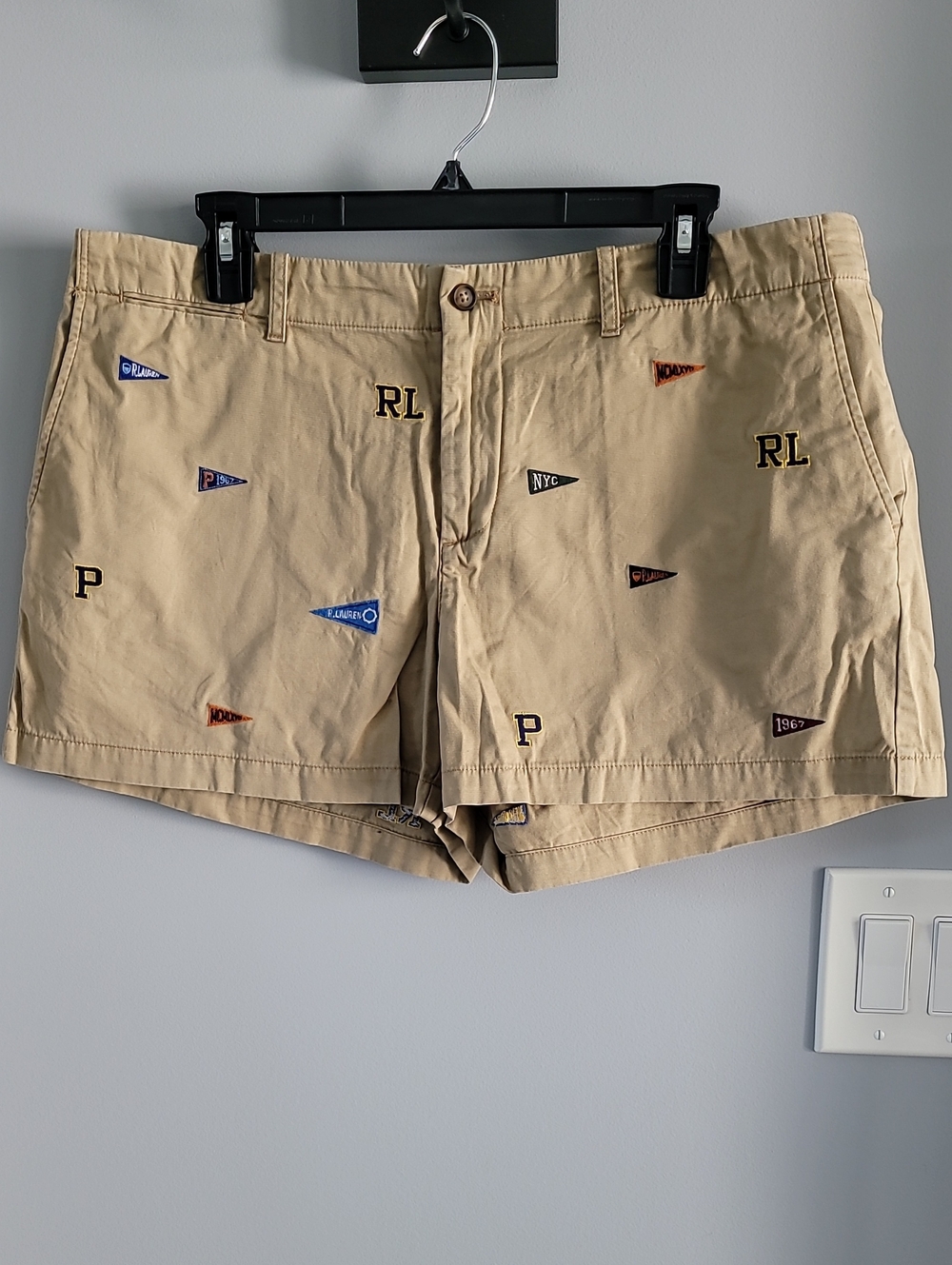 Ralph Lauren Beige Embroidered Varsity Pennant Logo Shorts
